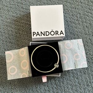 NWT Pandora Bangle